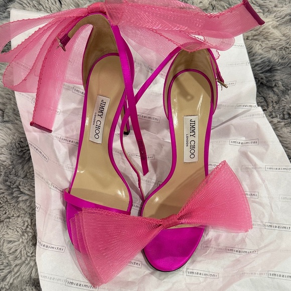 Jimmy Choo Aveline Heels with Bow - Picture 3 of 6